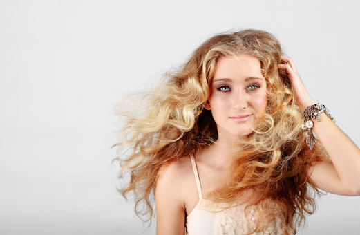 How to tame your curly locks - GirlsLife
