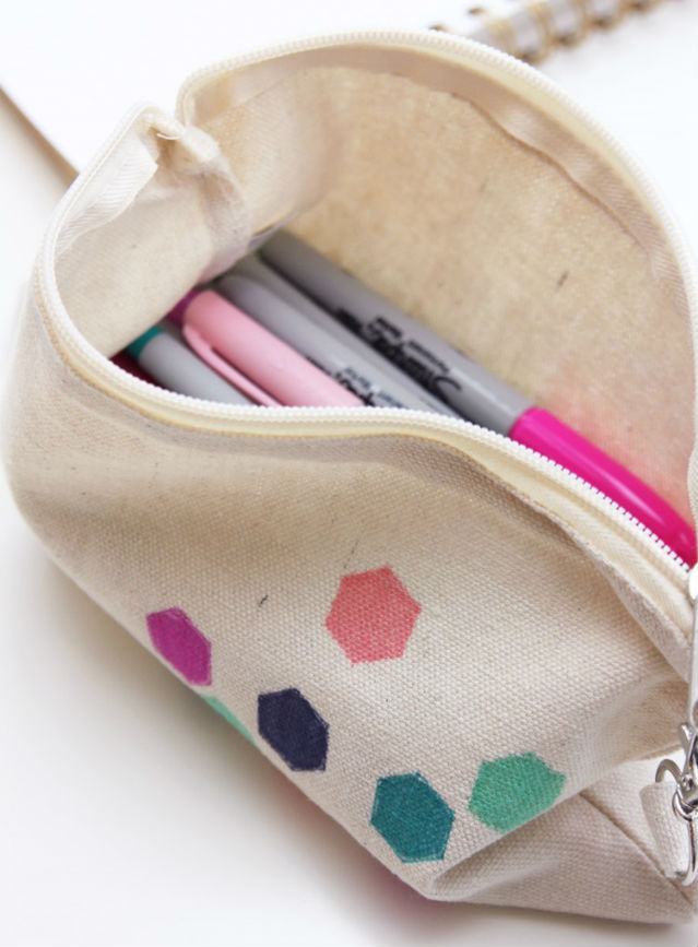 The cutest DIY pencil pouches -- no sewing required - GirlsLife