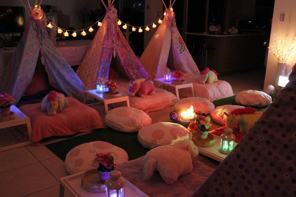 How to throw the *best* indoor-camping bash - GirlsLife