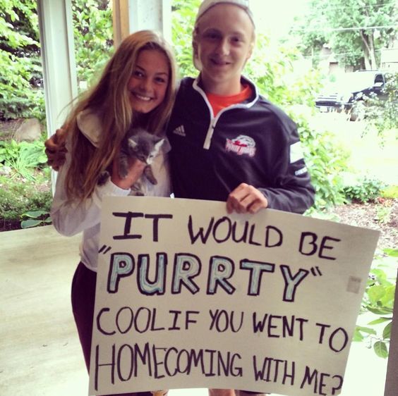 These 7 homecoming proposals will make you swoon - GirlsLife
