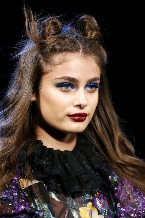 Fall beauty looks to steal from the runway (and how to wear them ...