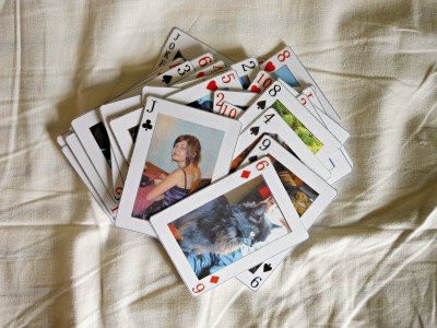 10 Creative Ways to Reuse Old Playing Cards - FeltMagnet