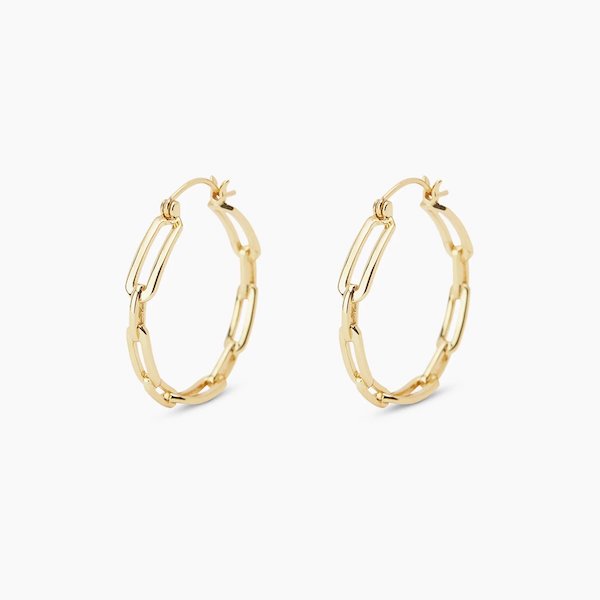 Basic statement hoops every girl needs in her jewelry box - GirlsLife