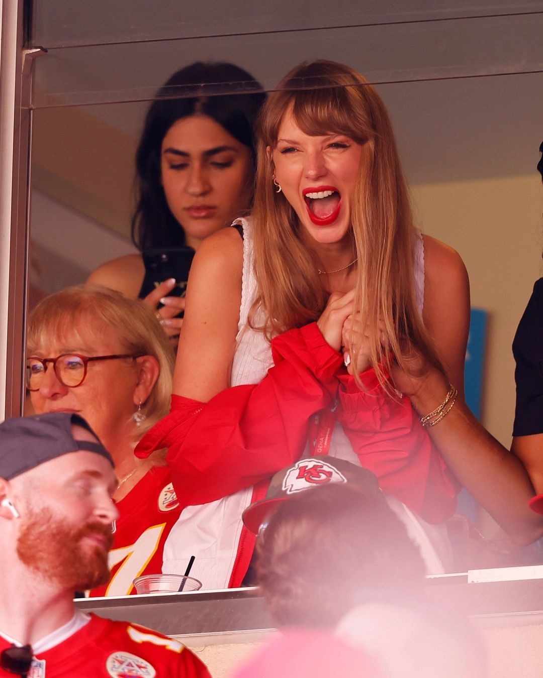 The Best Taylor Swift and Travis Kelce Halloween Costumes for Couples 2023